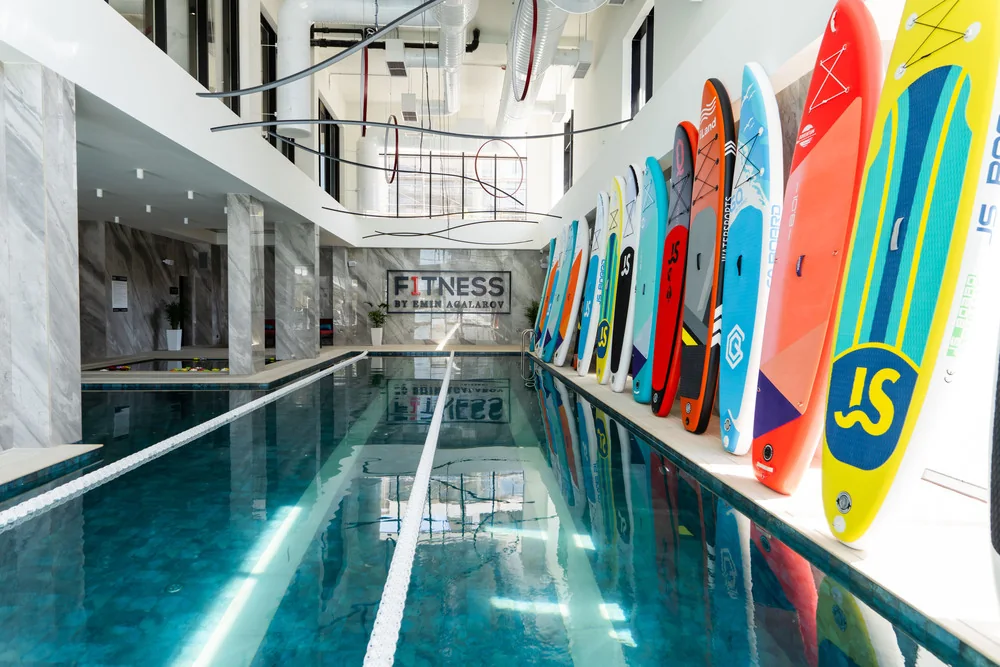 The indoor pool at Crocus Fitness Lighthouse
